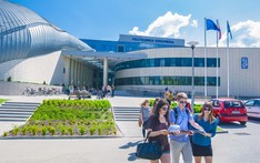 Budynki Wydziału Budowy Maszyn i Lotnictwa